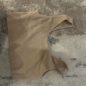 Nude tank